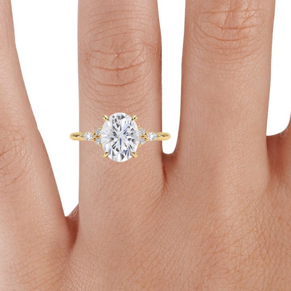 Macy’s Gold Plated Adjustable Cubic Zirconia Ring - Picture 2 of 2